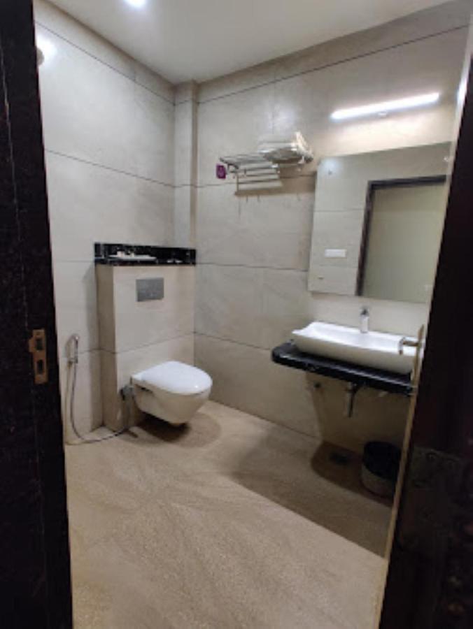 Hotel Aditya Residency Bhopál Kültér fotó